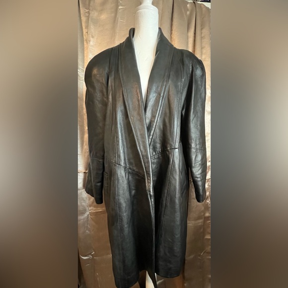 Winlit Genuine Leather Overcoat - Size M - Picture 2 of 16